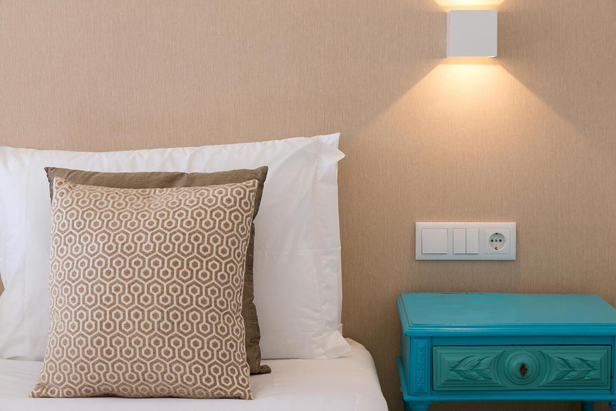 Suites Amalia Guesthouse Near Rossio Square 리스본 외부 사진