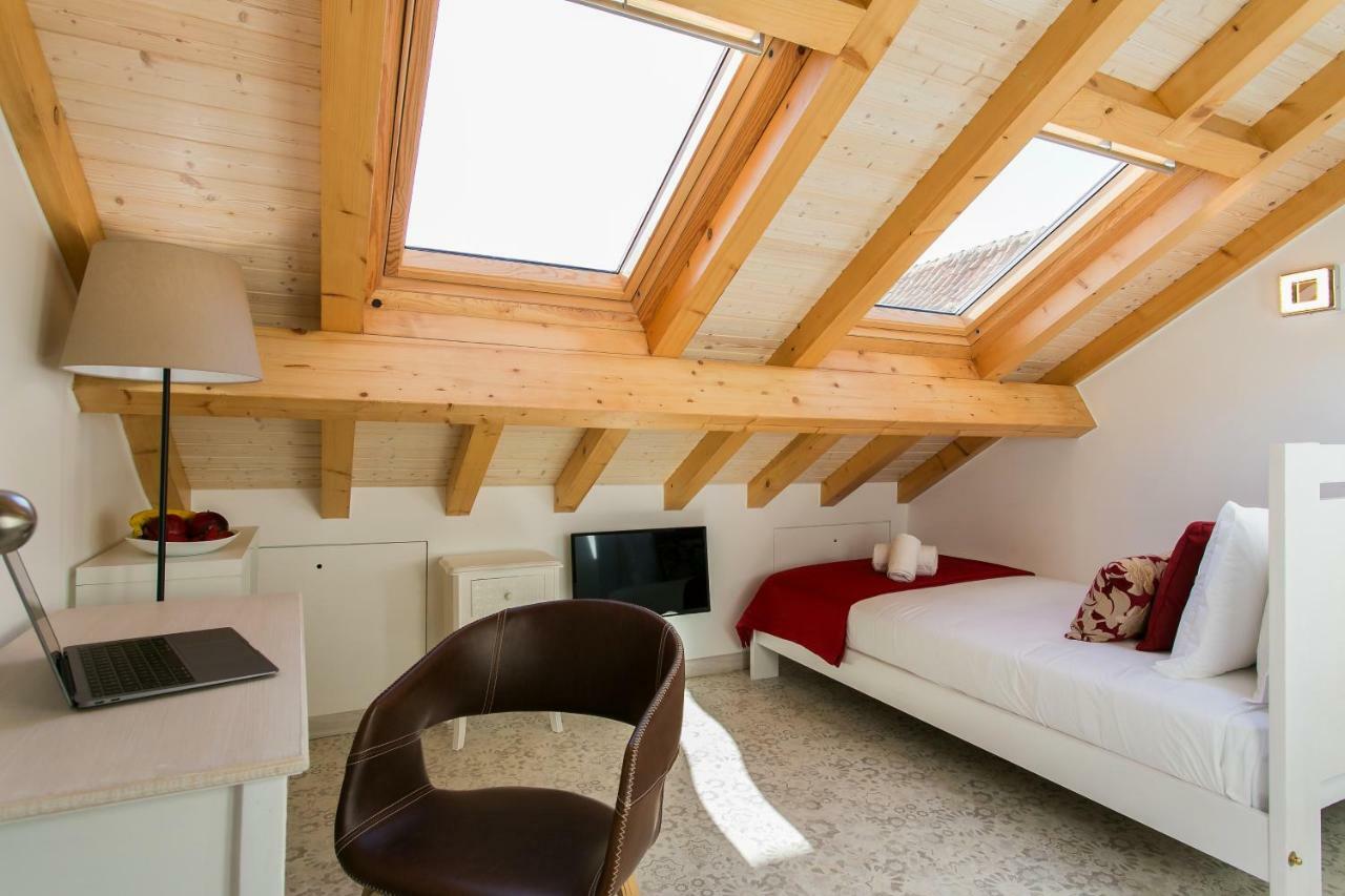 Suites Amalia Guesthouse Near Rossio Square 리스본 외부 사진