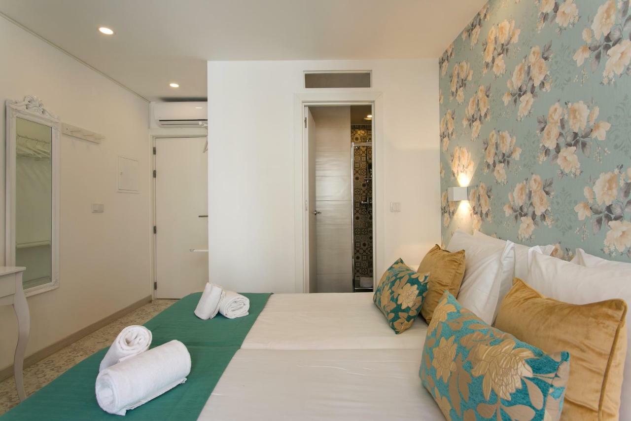 Suites Amalia Guesthouse Near Rossio Square 리스본 외부 사진