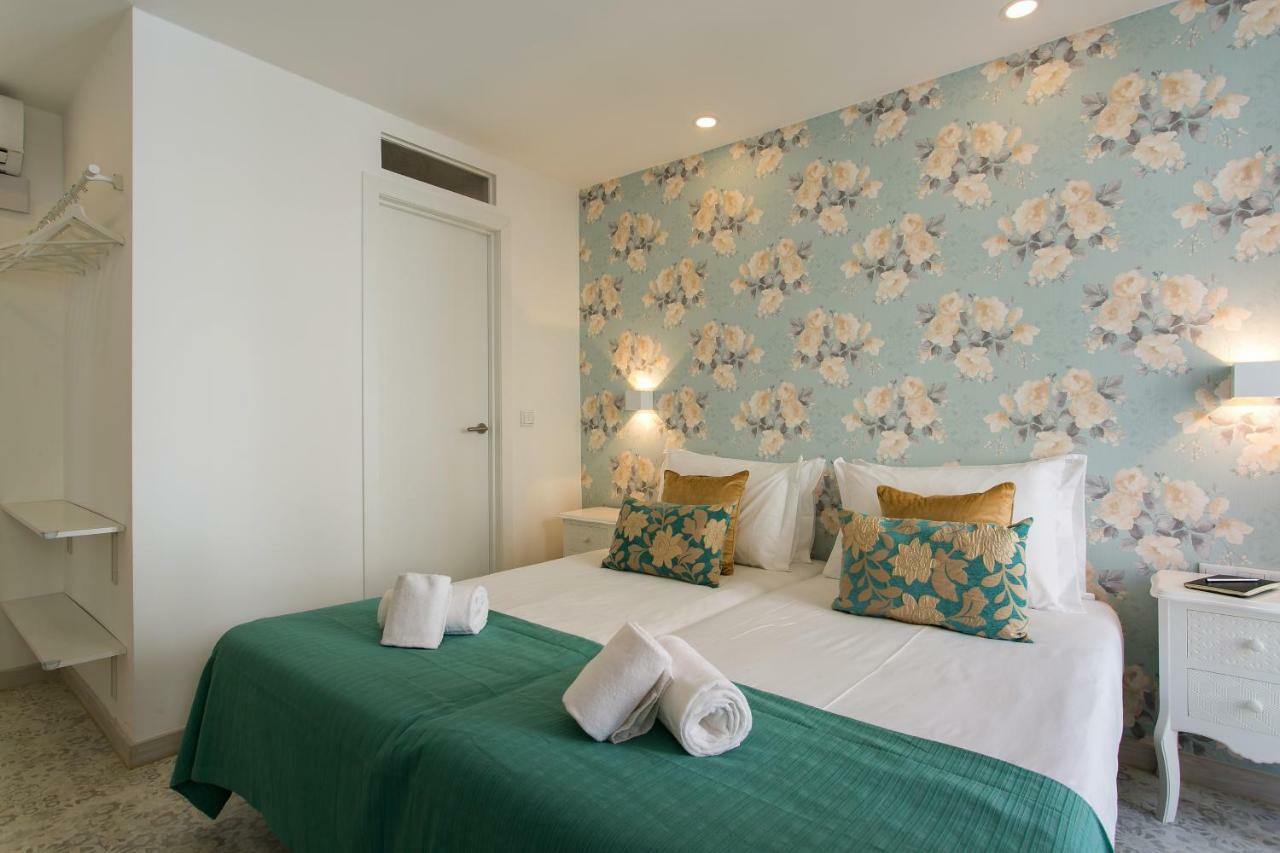 Suites Amalia Guesthouse Near Rossio Square 리스본 외부 사진