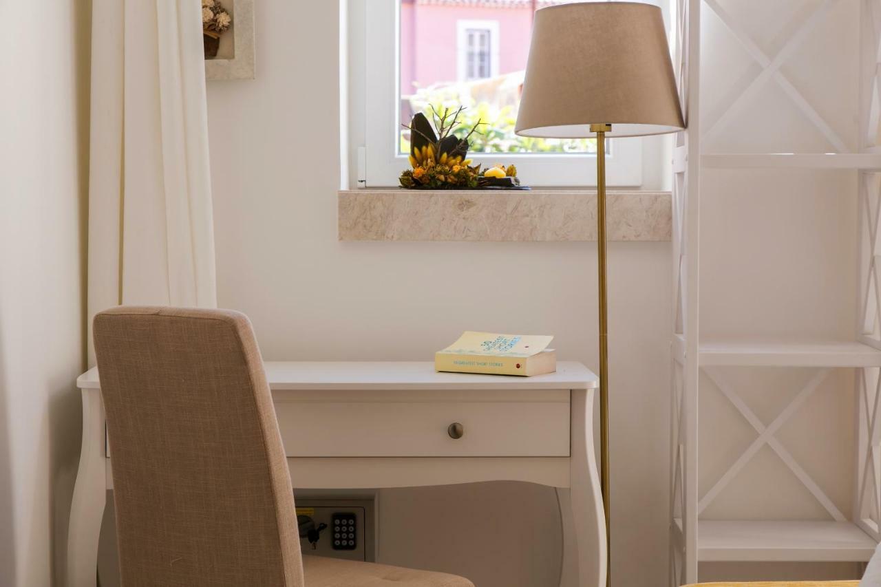 Suites Amalia Guesthouse Near Rossio Square 리스본 외부 사진
