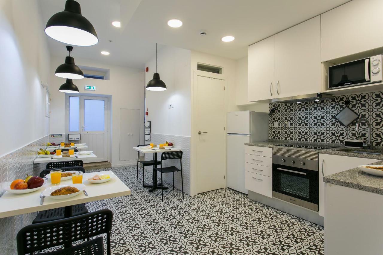 Suites Amalia Guesthouse Near Rossio Square 리스본 외부 사진